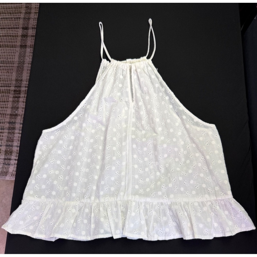 Caution Top Medium Halter White Eyelit Lace Solid Ruffle Hem‎ Coquette Ethereal